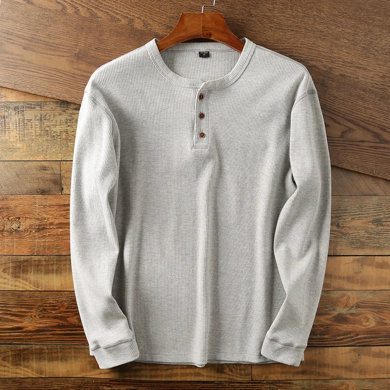 Aleksander | Heren Henley-shirt met lange mouwen – wafelbreisel, hoogwaardige katoenmix