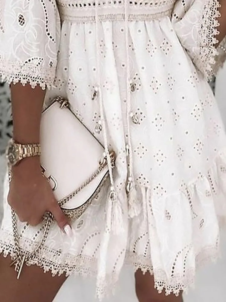 Laetitia | Boho Eyelet Geborduurde Korte Jurk