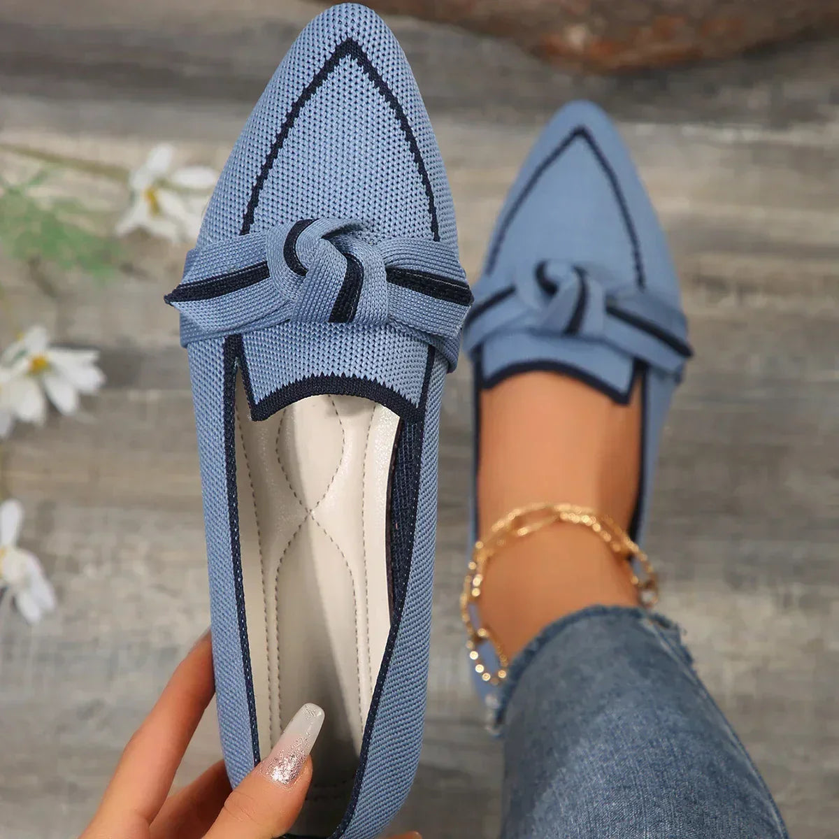 Brelle | Damesflats met spitse tenen - gedempte, ademende slip-on schoenen