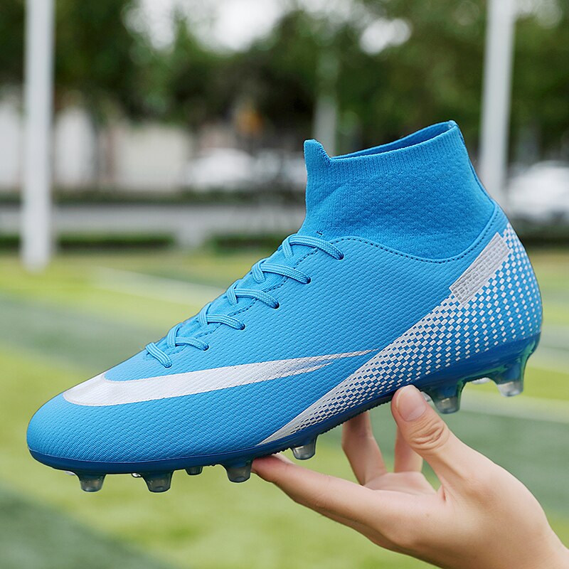 GripStrike | Heren Voetbalschoenen Hoge Enkel - Ademende Outdoor Voetbalschoenen, Antislip Turf Trainers