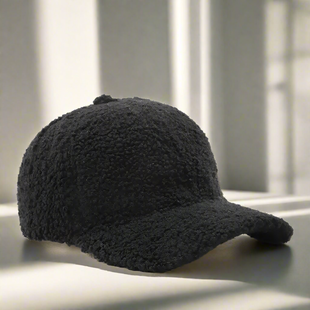 CozyCap | Teddy Cap – Verstelbare winterpet, pluche teddyfleece (56-59 cm)