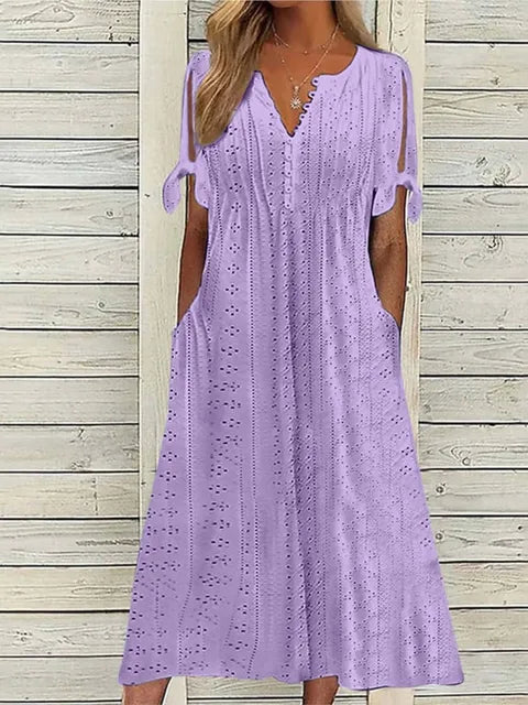 Rhessa | Midi-jurk met oogjesborduursel - Zomerjurk met V-hals voor dames
