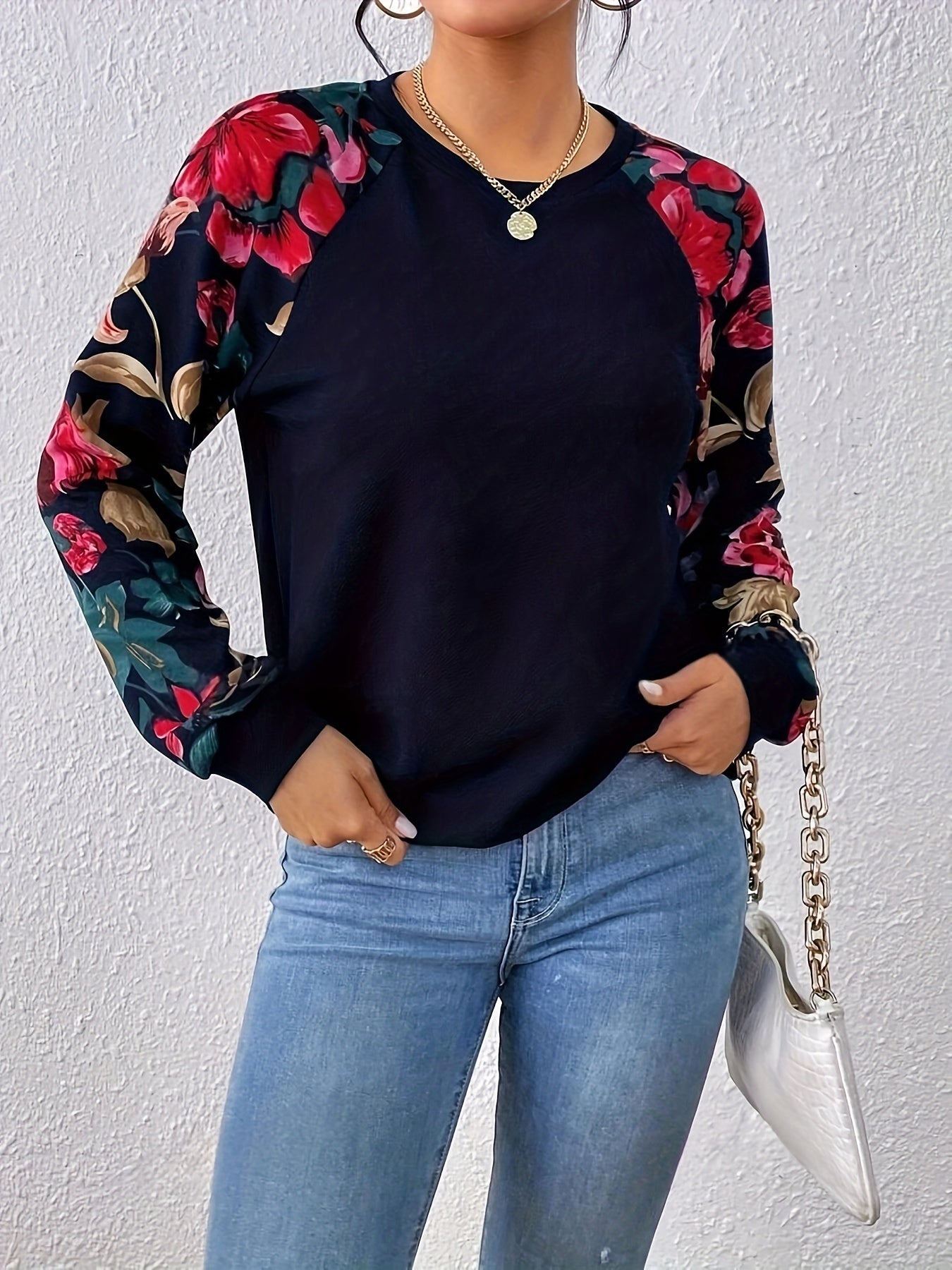 Peonia | Dames sweatshirt met raglanmouwen en elegante bloemenprint – Casual trui met lange mouwen