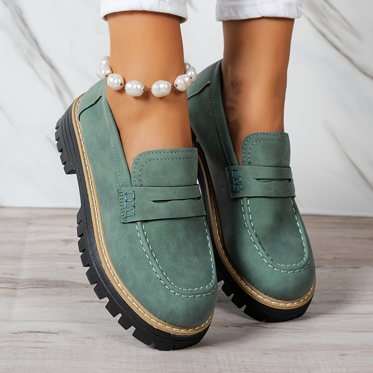LoaferMax | Dames Retro Chunky Slip-On Loafers - Faux Leather Penny Loafers