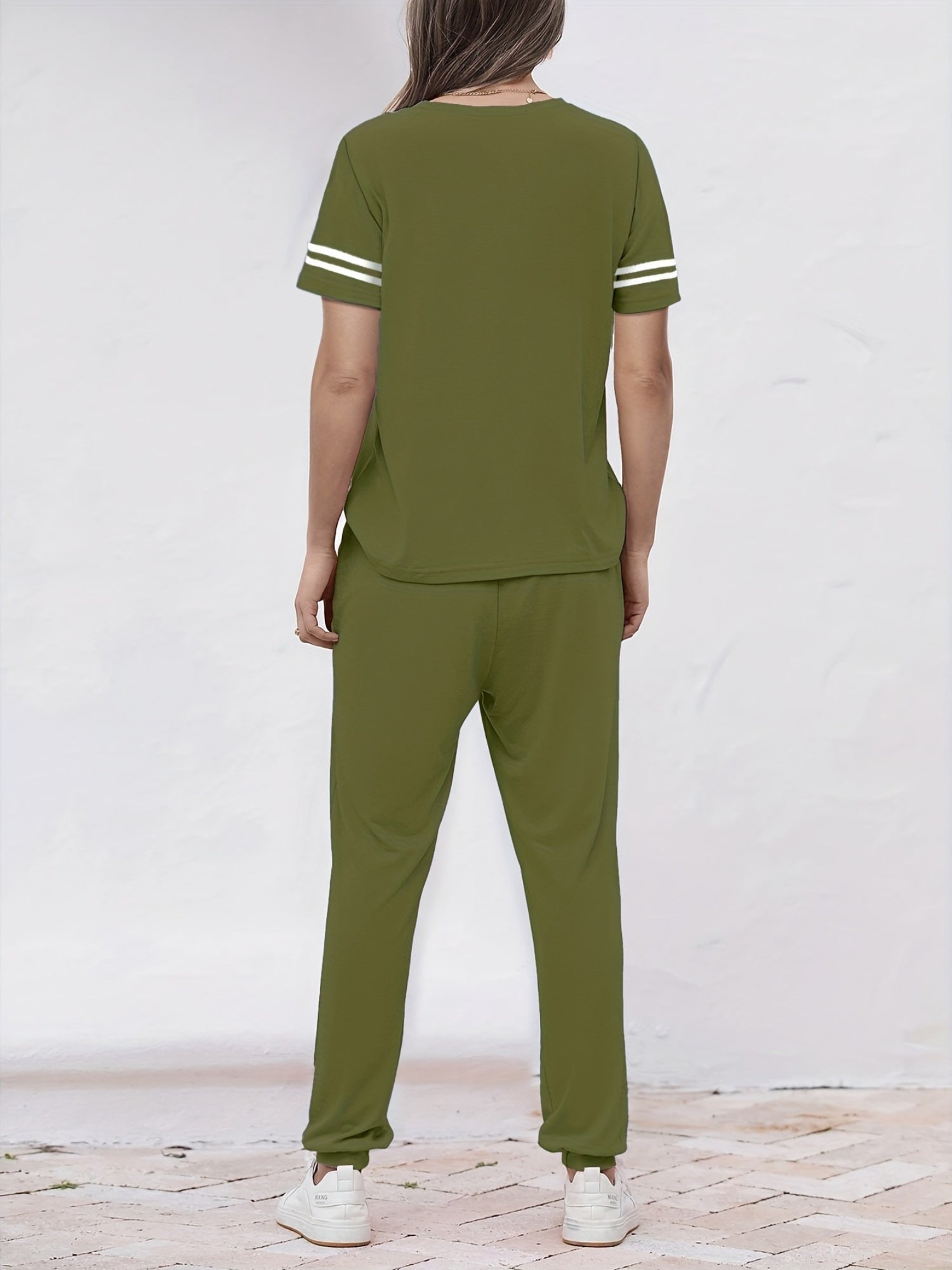 Andra | Tweedelige damesset - T-shirt & broek met hoge taille en zakken