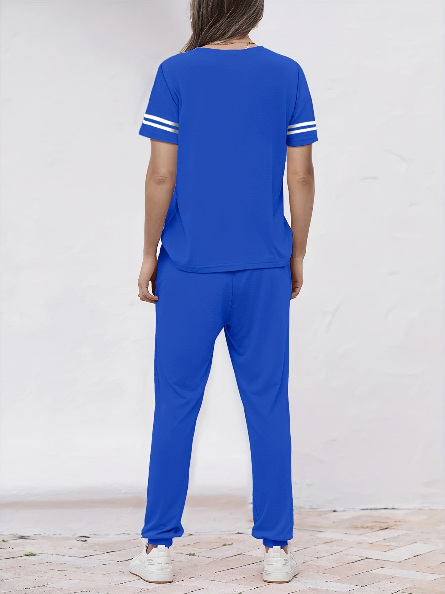 Andra | Tweedelige damesset - T-shirt & broek met hoge taille en zakken