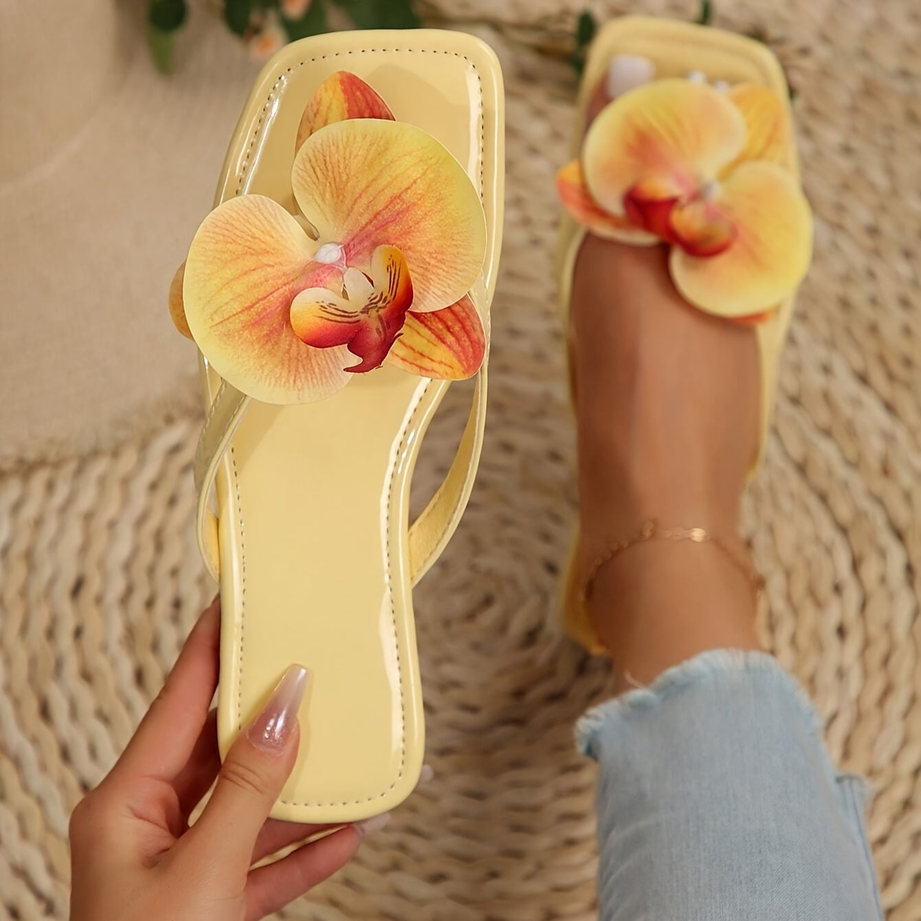 Yumea | Damesslippers met orchidee bloemen - Lichtgewicht zomerslippers