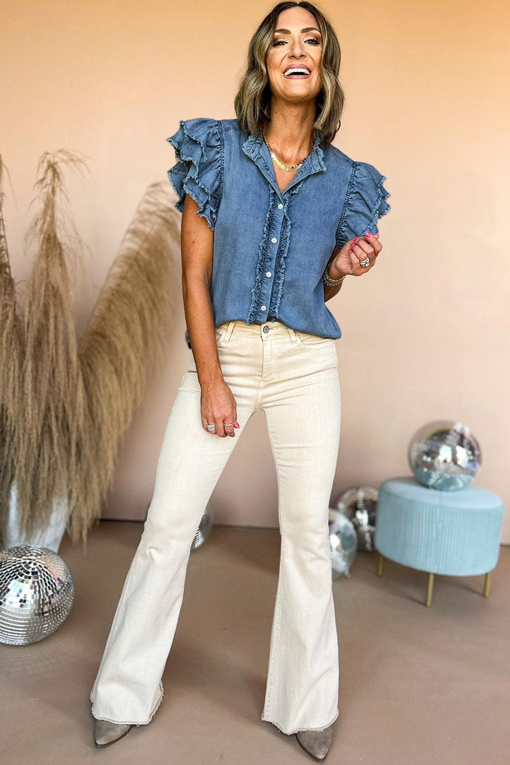 Lysara | Denim blouse met knoopsluiting en fladdermouwen