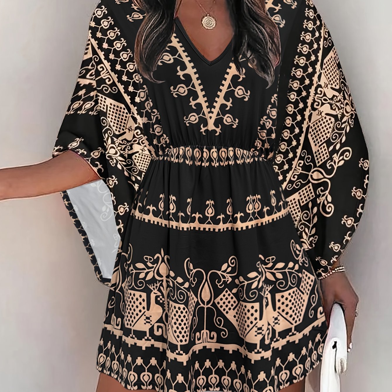 Fayola | Vintage Boho mini-jurk voor dames – V-hals, klokmouwen, tribale print, casual en vakantiekleding
