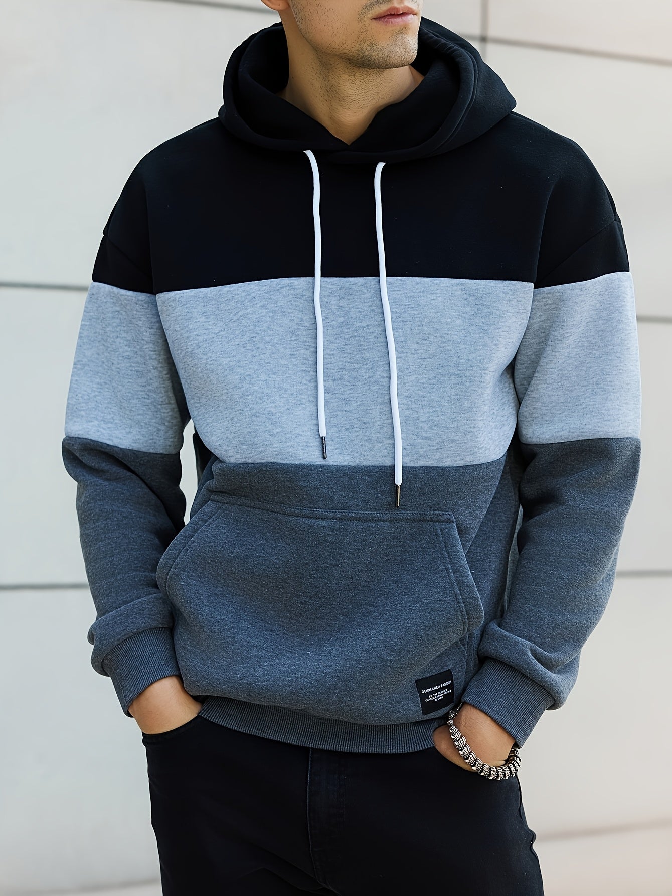 Eitan | Oversized hoodie voor heren met kleurblokken – Tweekleurige pullover met zakken