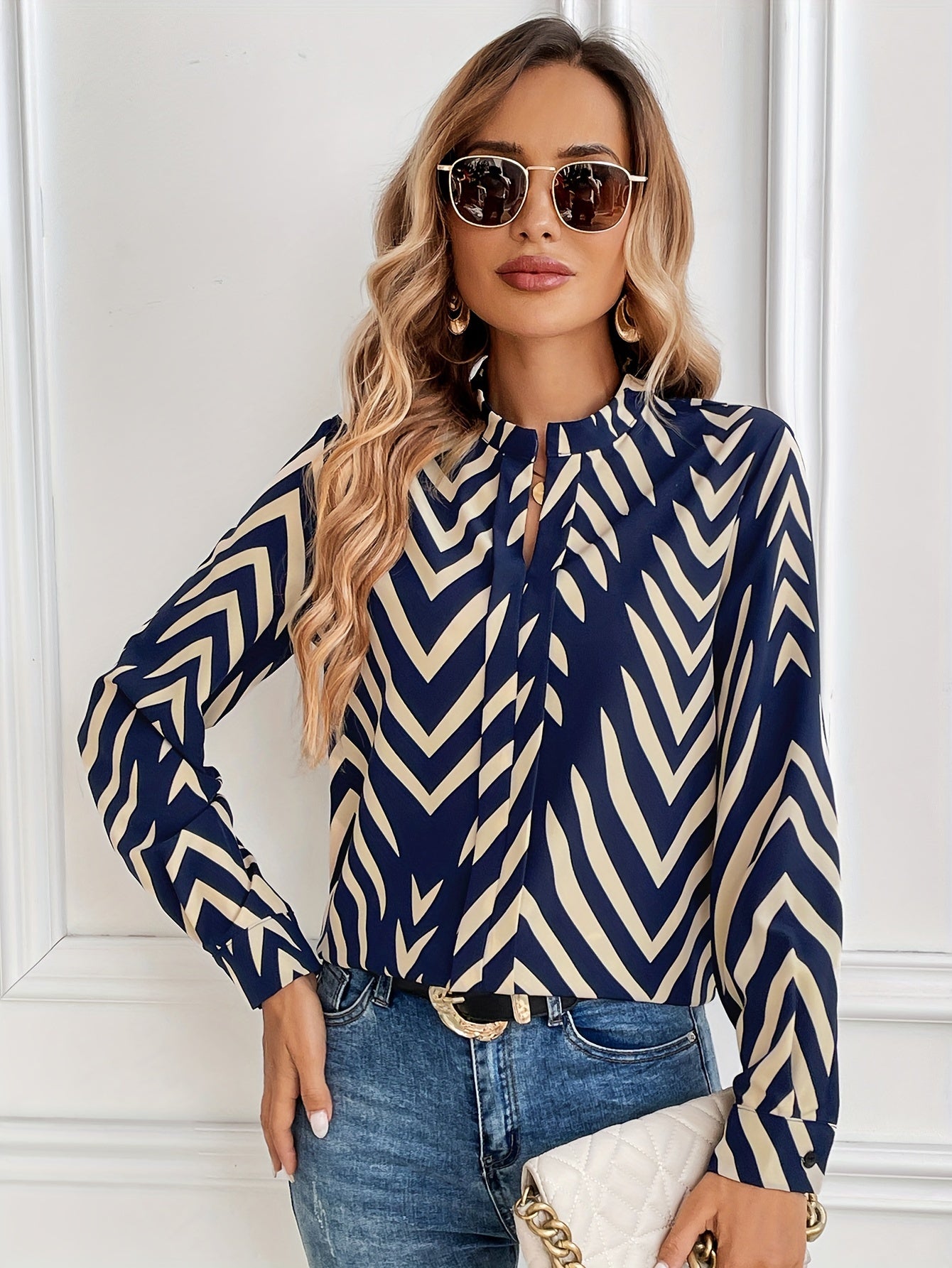 Praskovia | Chevron Patroon blouse met ingekeepte hals, Elegante Lange Mouwen Losse Blouse