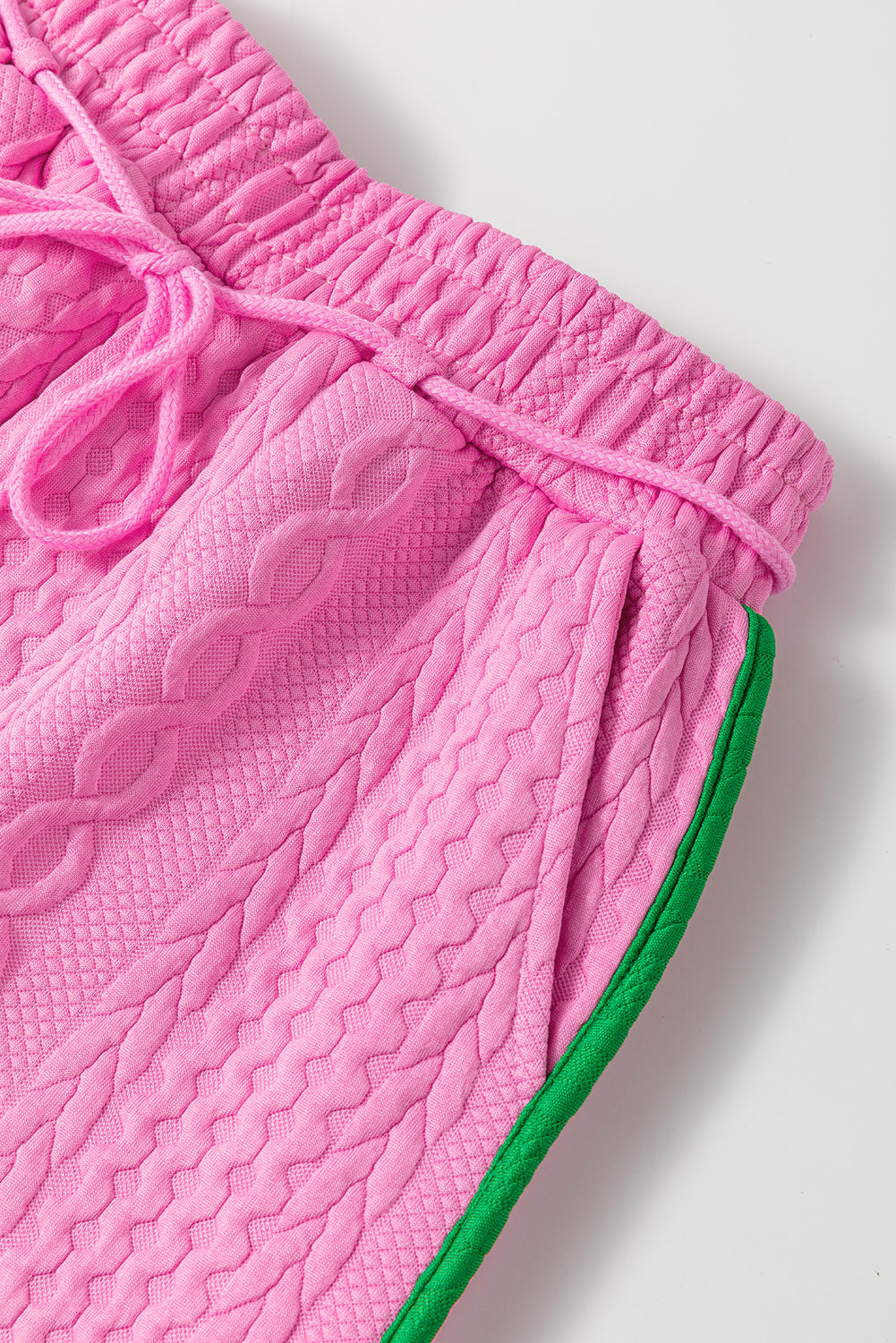 Olimpia | Dames Tweedelige Set met Kabelgebreide Textuur en Contrasterende afwerking