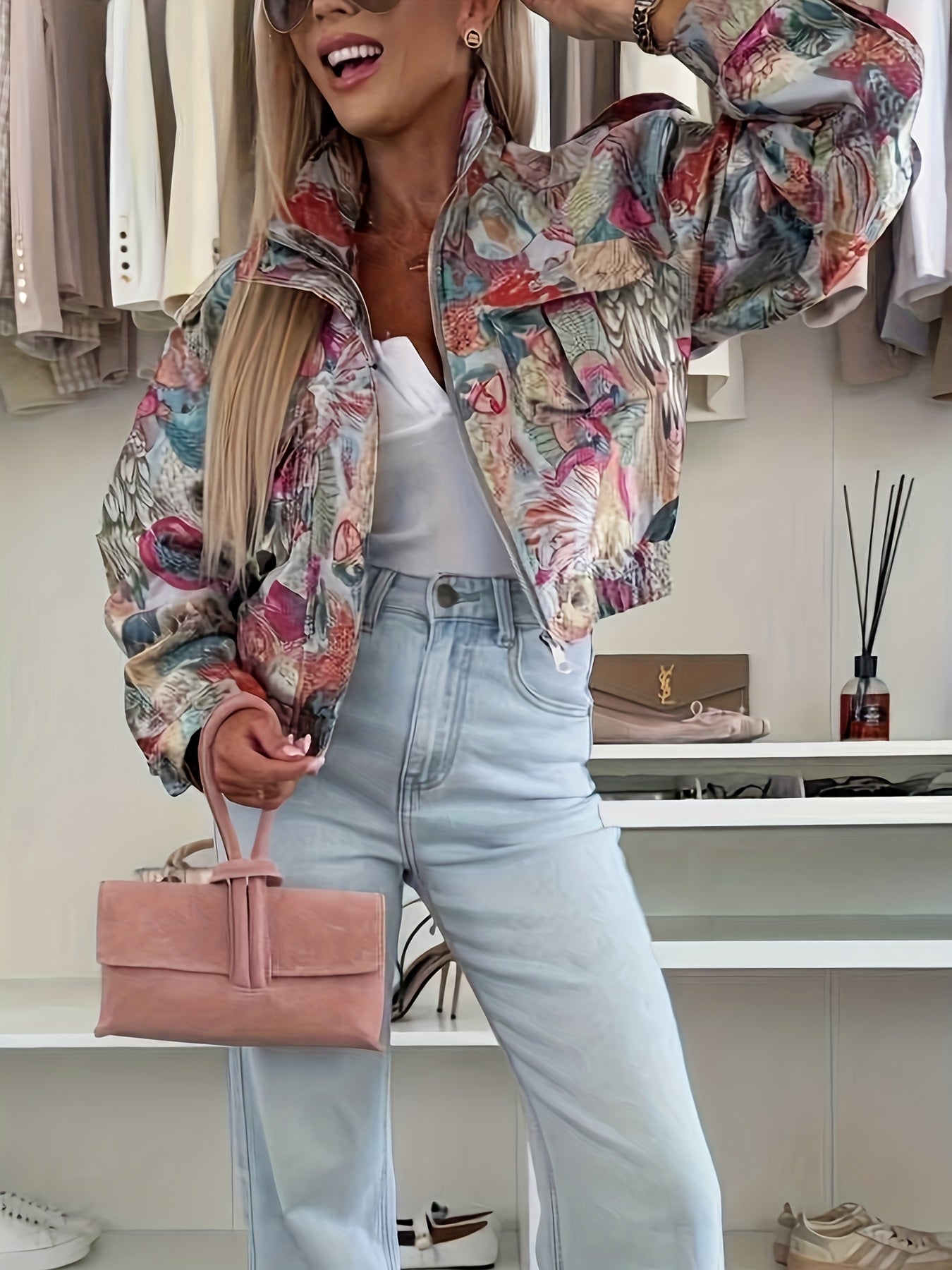 Malva | Geborduurd bloemenjasje voor dames – Elegante, hoogwaardige lente- en herfstjas met kraag
