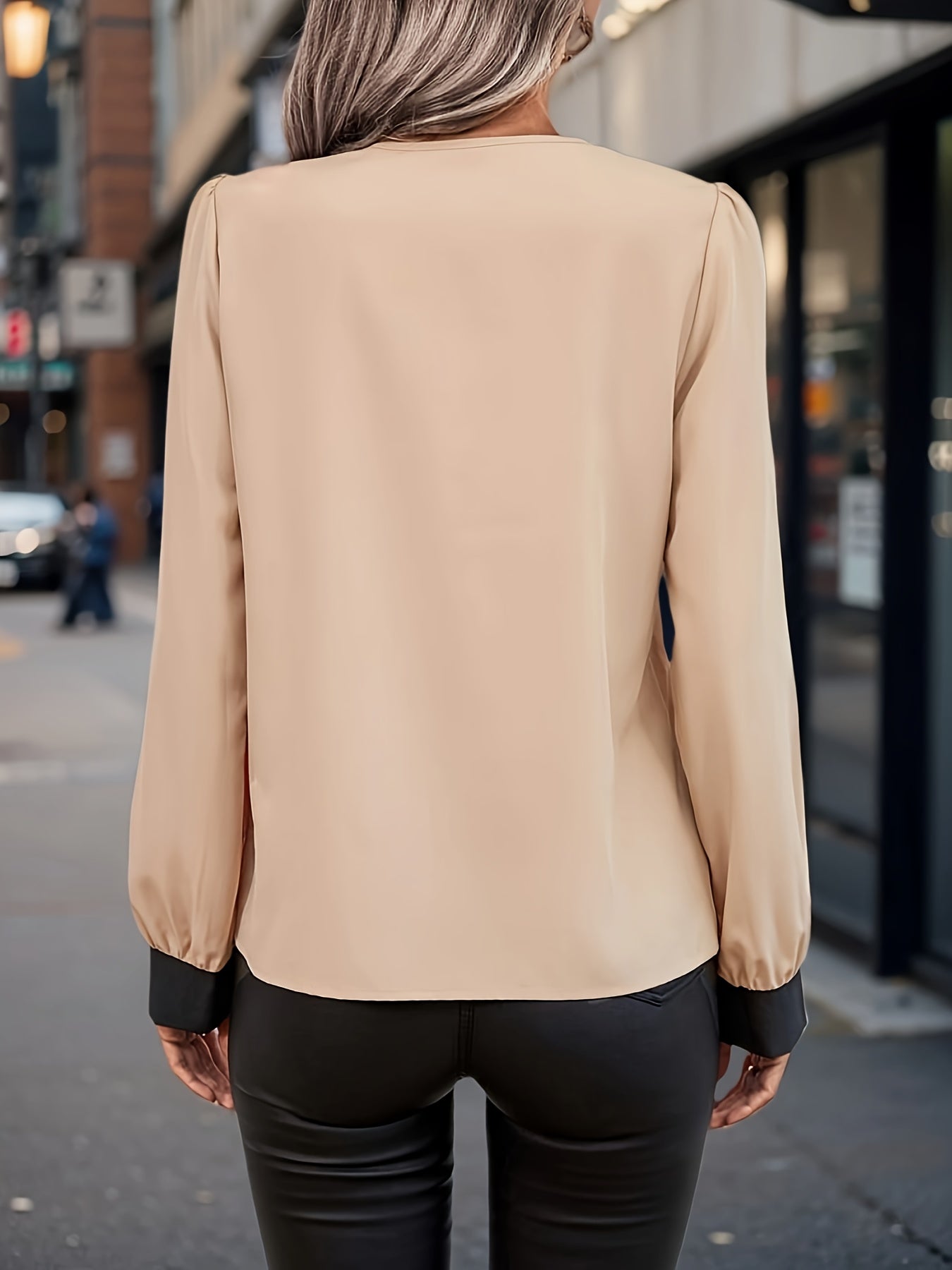 Myrthel | Damesblouse met lange mouwen en V-hals, contrasterende afwerking en ritssluiting