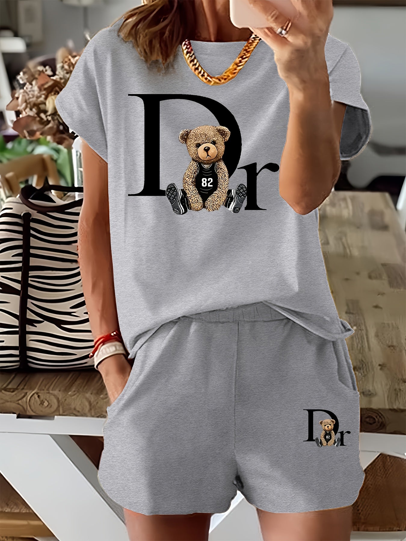 Delora | Dames 2-delige set met grafische print - T-shirt met korte mouwen & koordshort