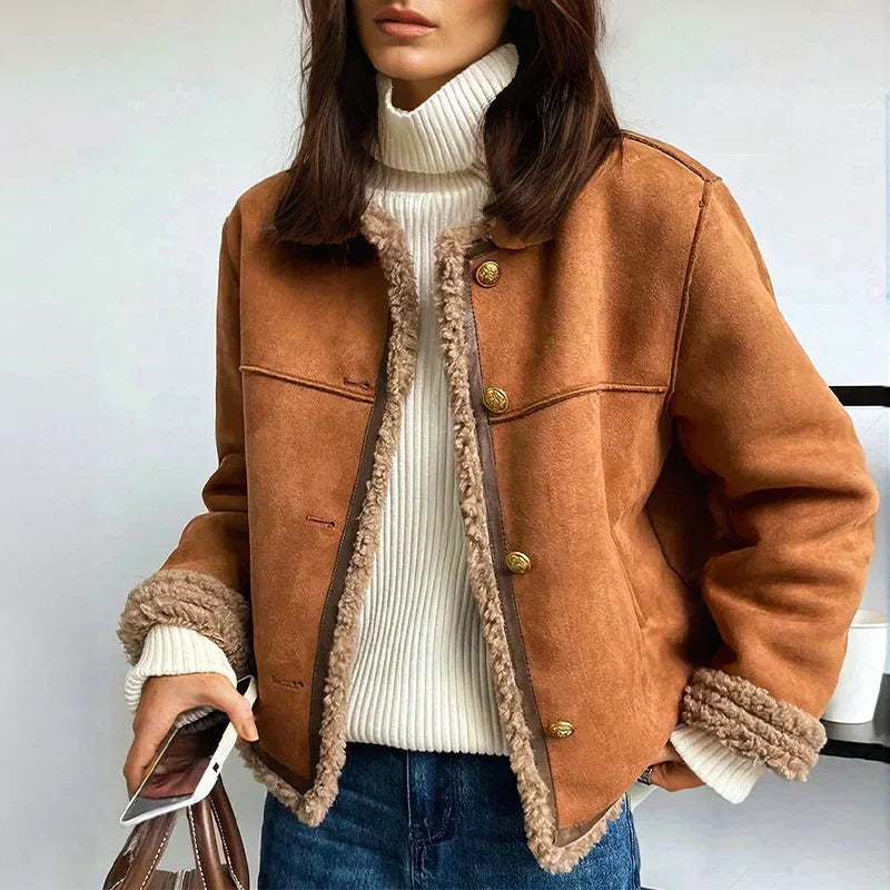 Sissel | Elegante bruine winterjas met knoopsluiting aan de voorkant, vintage-geïnspireerde details