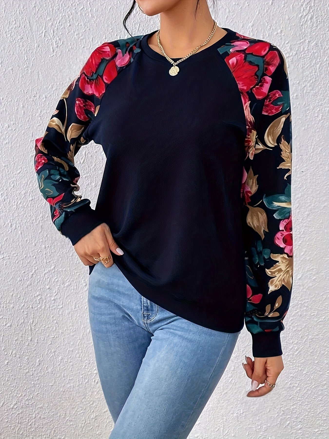 Peonia | Dames sweatshirt met raglanmouwen en elegante bloemenprint – Casual trui met lange mouwen