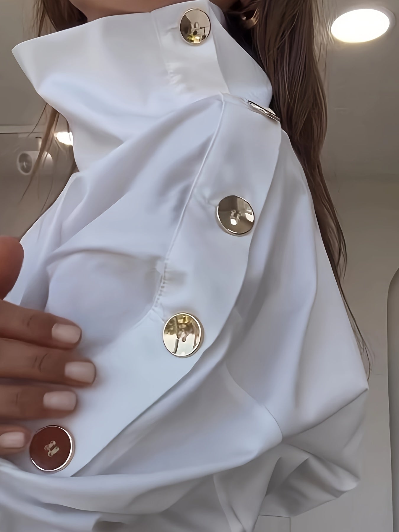 Mazarine | Elegante damesblouse met hoge hals - lange mouwen, knoopdetail, lichtgewicht polyester