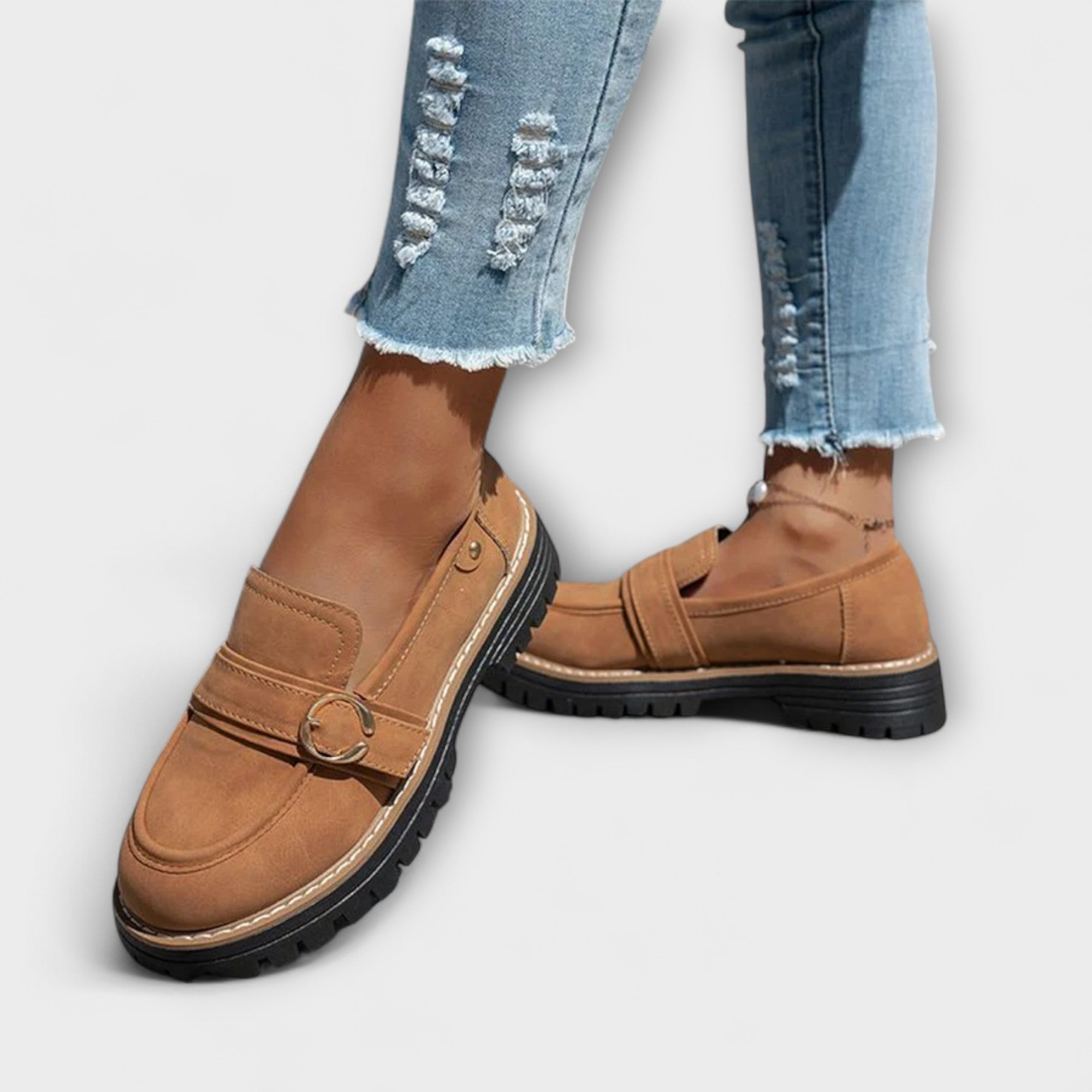 GildStep | Damesplatformloafers – Gouden gesp, comfortabele leren loafers voor werk en vrije tijd