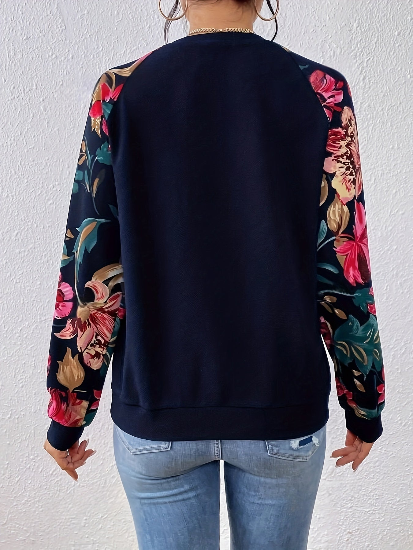 Peonia | Dames sweatshirt met raglanmouwen en elegante bloemenprint – Casual trui met lange mouwen