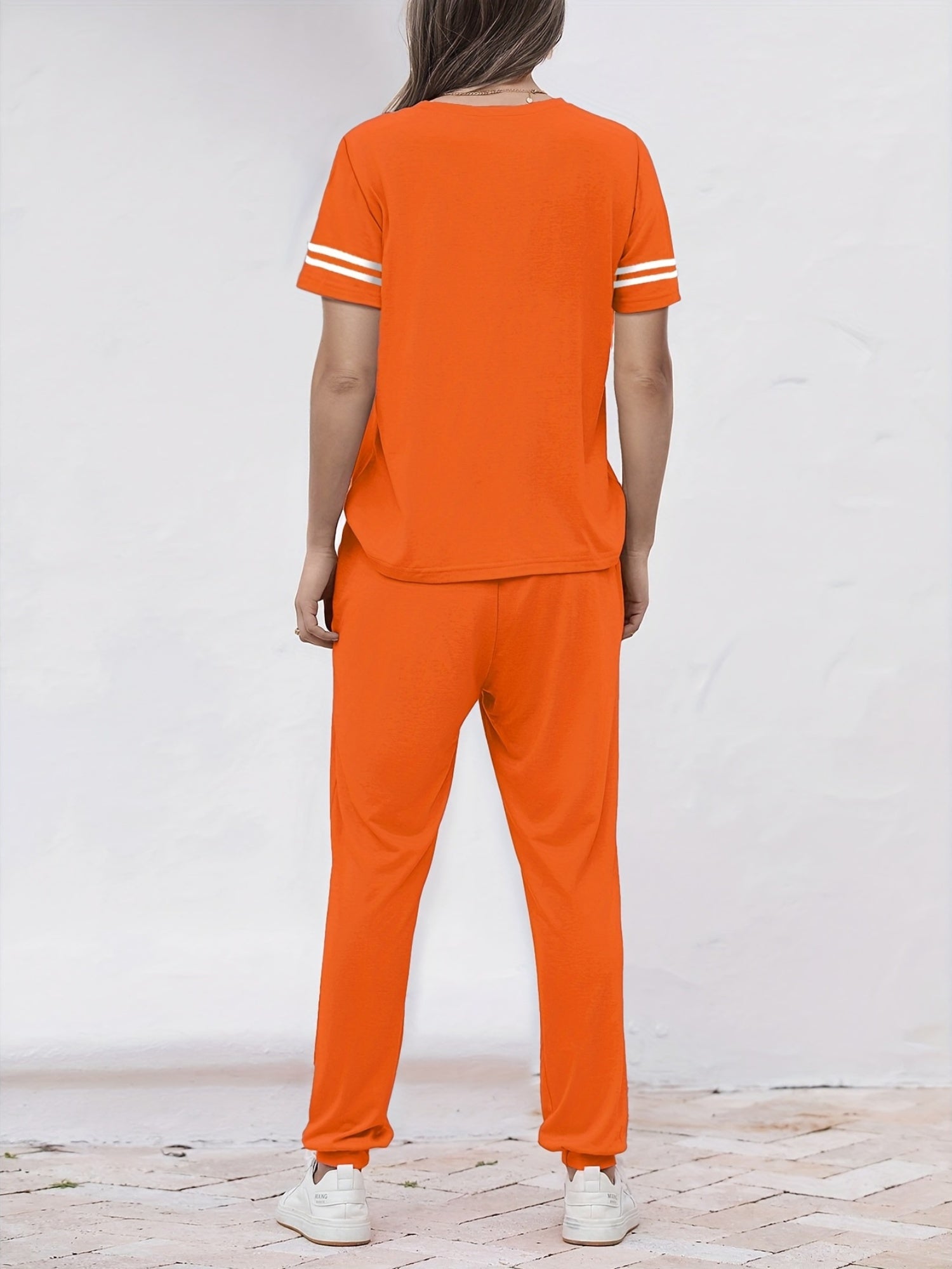 Andra | Tweedelige damesset - T-shirt & broek met hoge taille en zakken