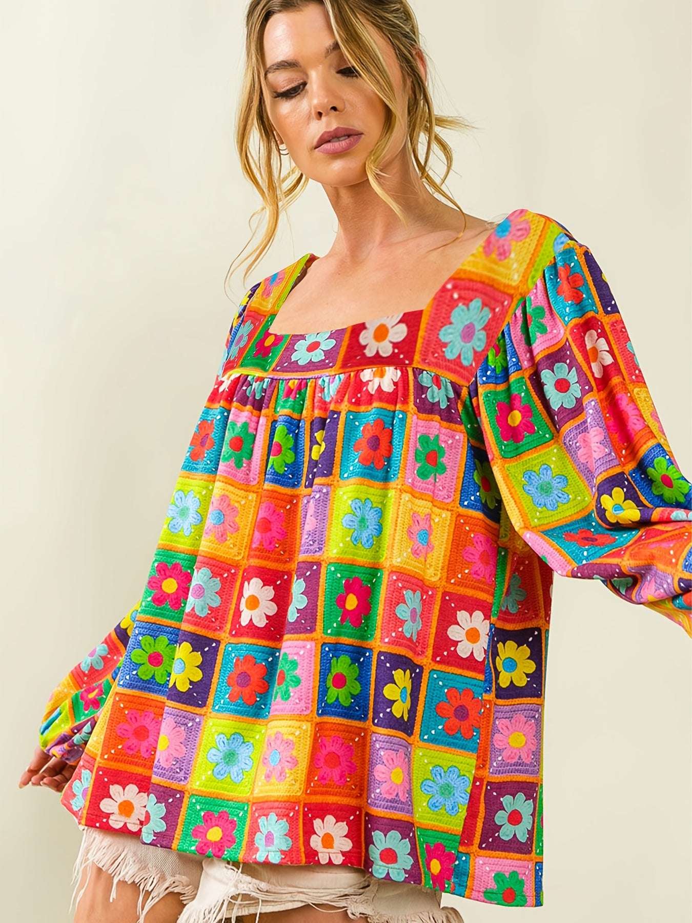Raissa | Vrouwenbloemenblouse met vierkante hals - Lange mouwen, lantaarnmouwen, casual & elegant