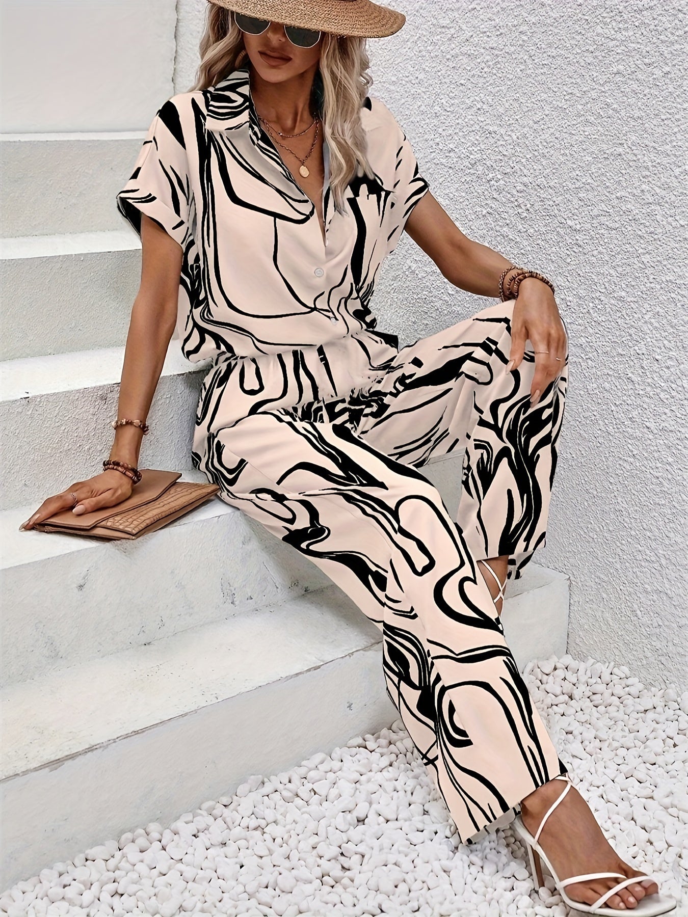 Ofelia | Casual Damesset Korte Mouw Shirt & Wijde Broek - Abstract Gedrukt