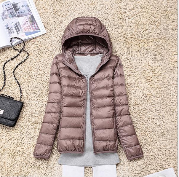 Fynthra | Lichtgewicht donsjack voor dames met capuchon, elegante pufferjas, warme winterjas