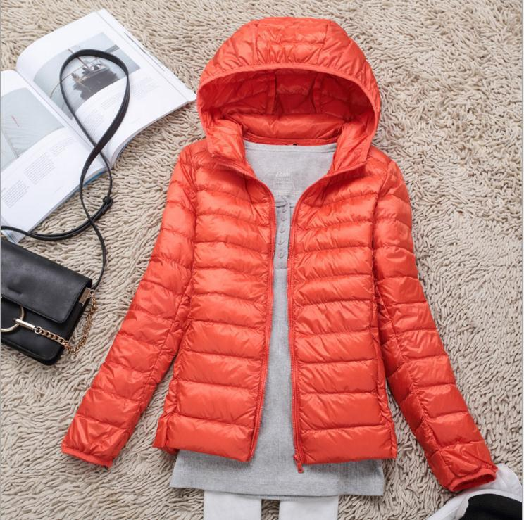 Fynthra | Lichtgewicht donsjack voor dames met capuchon, elegante pufferjas, warme winterjas