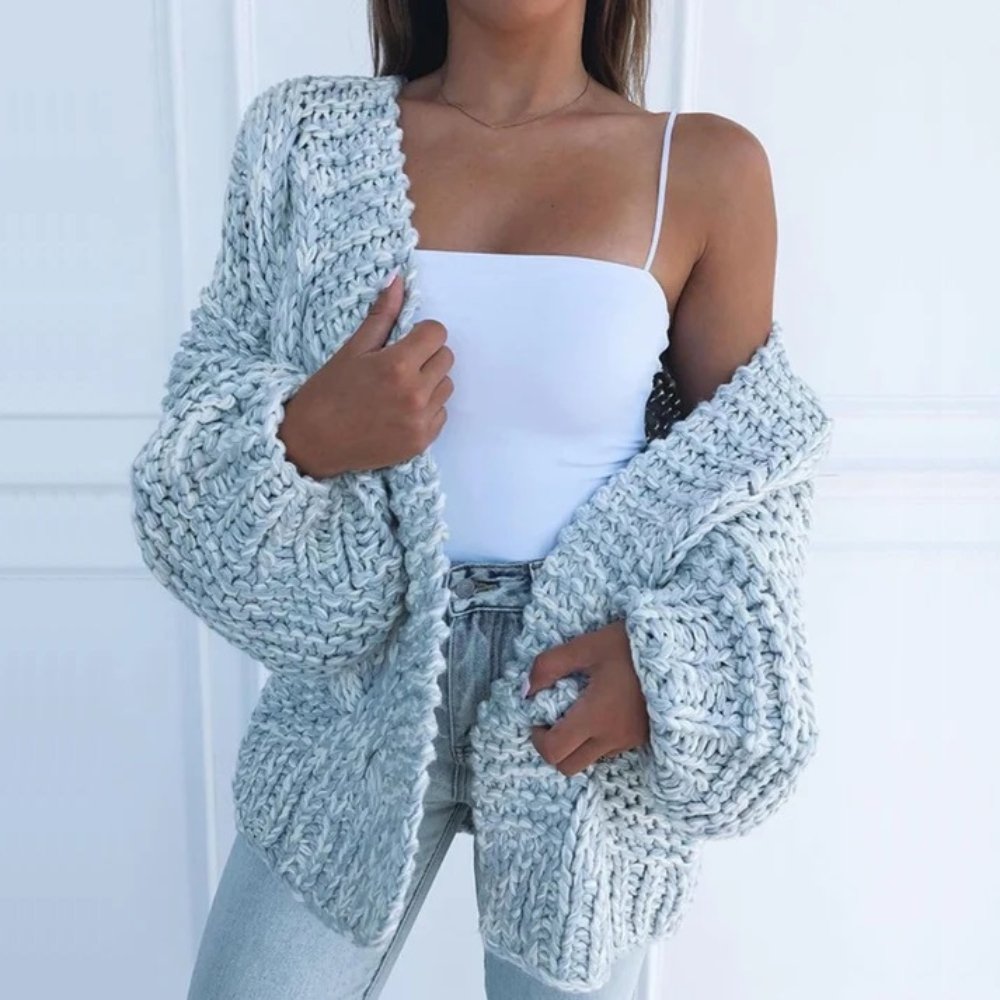 Rina | Dikke, handgebreide oversized vest voor dames – zachte, comfortabele gebreide trui