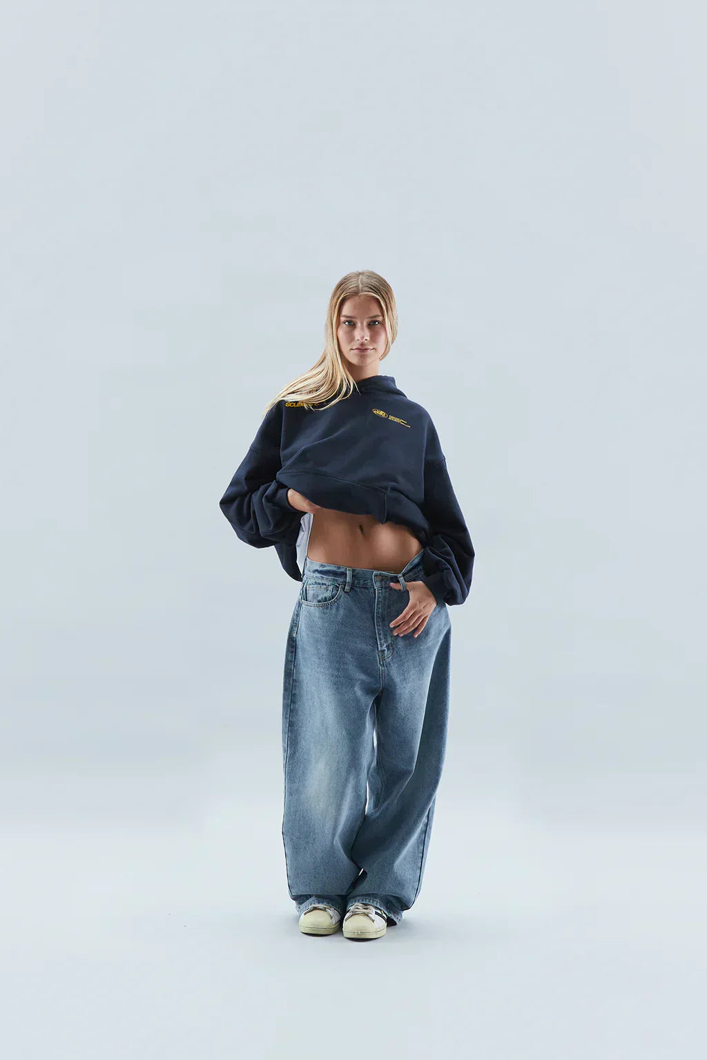 Arwenna | Hoodie met letterprint voor dames – Casual sweatshirt met relaxte pasvorm, comfortabele luxe trui