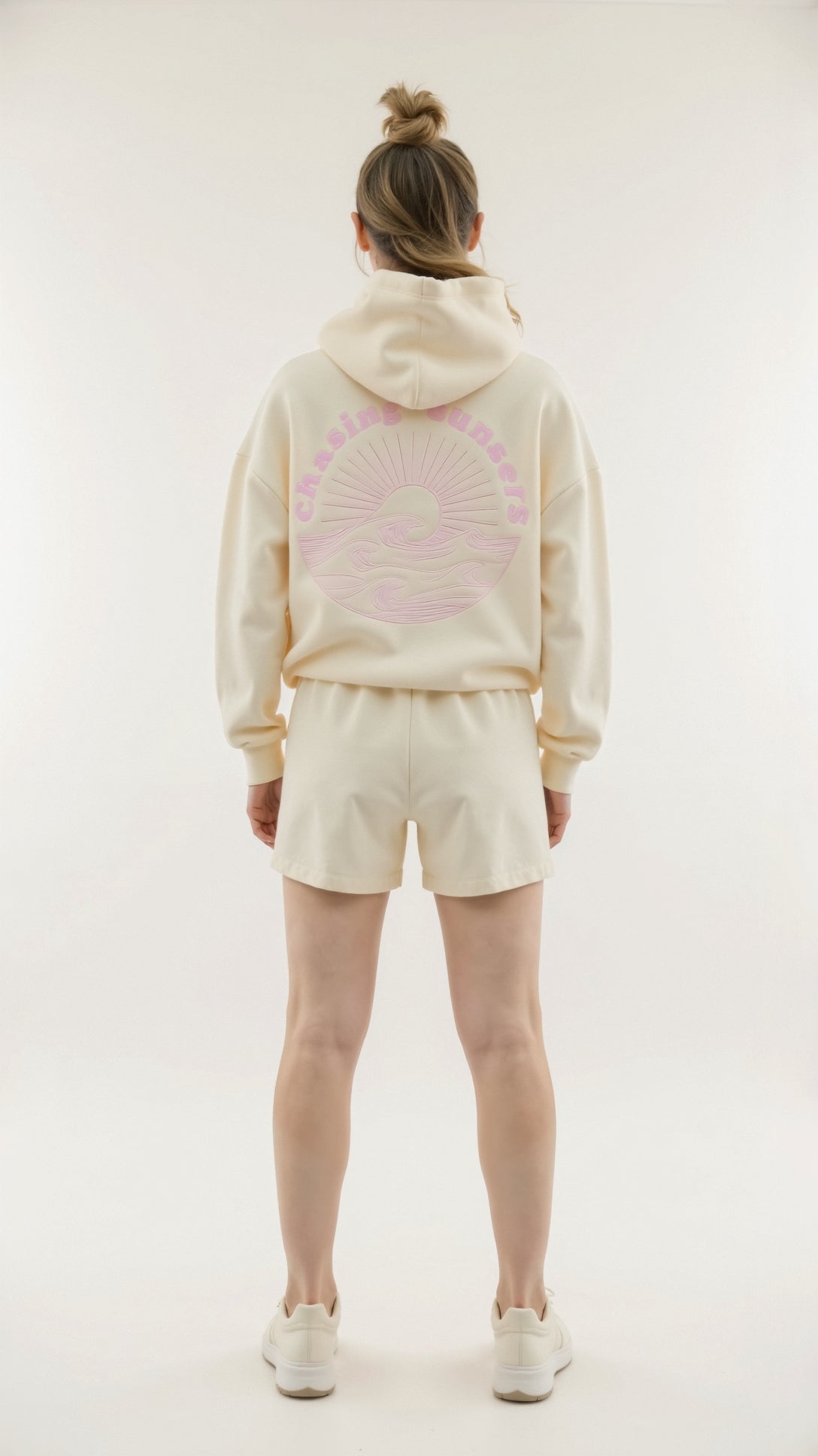 Quinra | Oversized hoodie voor dames – Minimalistisch geborduurd sweatshirt, casual streetwear