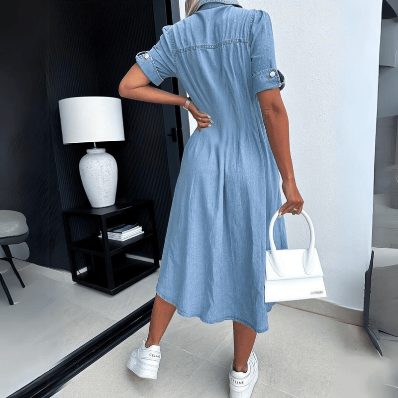 Tahlina | Lichtblauwe denim shirtjurk voor dames, casual jurk met knopen en korte mouwen