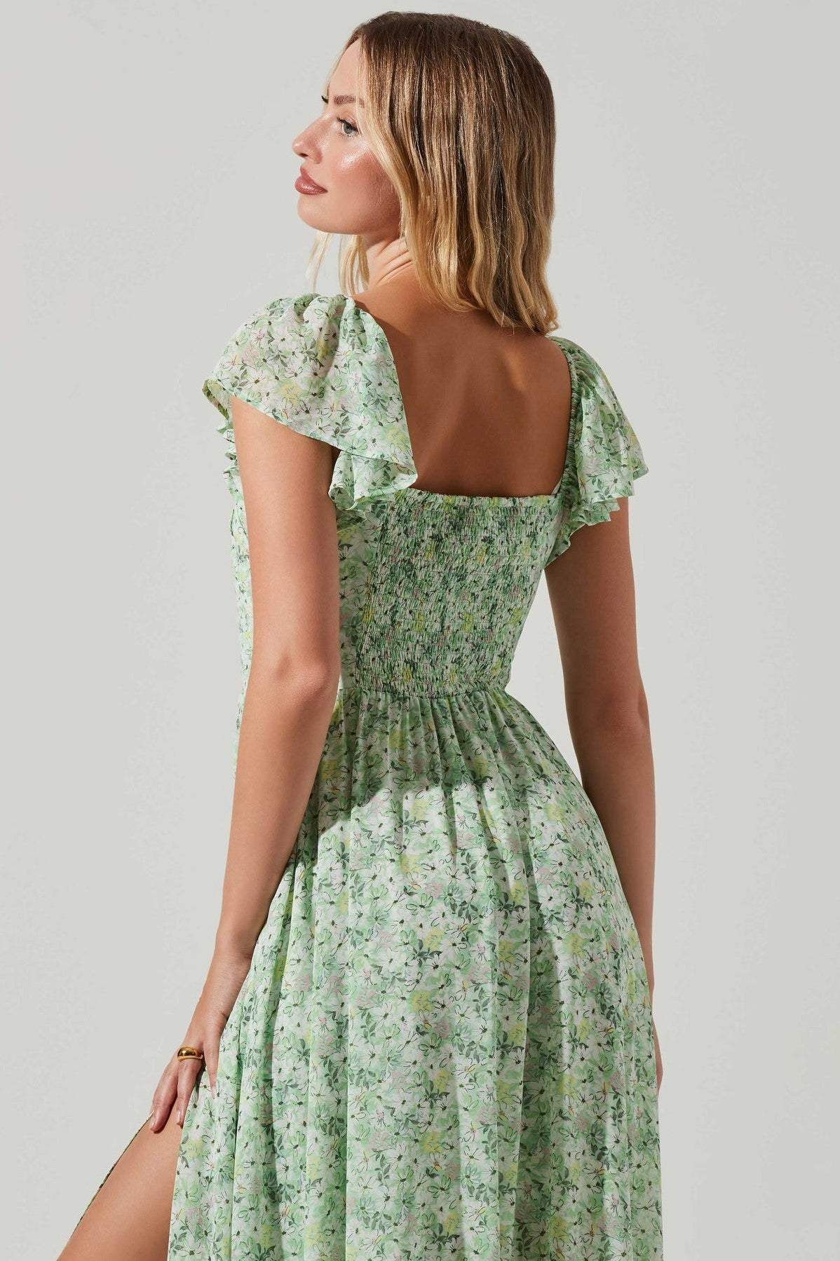Venelle | Vrouwenjurk met bloemenprint en split - Elegante voorjaarsjurk, stijlvol bloemendesign