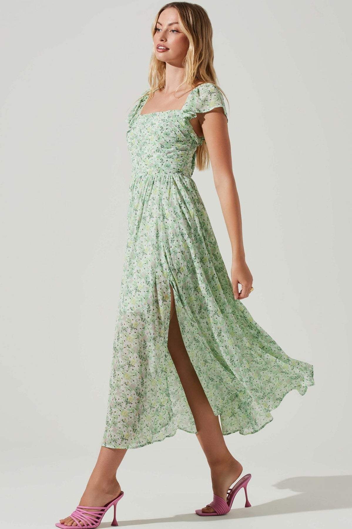 Venelle | Vrouwenjurk met bloemenprint en split - Elegante voorjaarsjurk, stijlvol bloemendesign